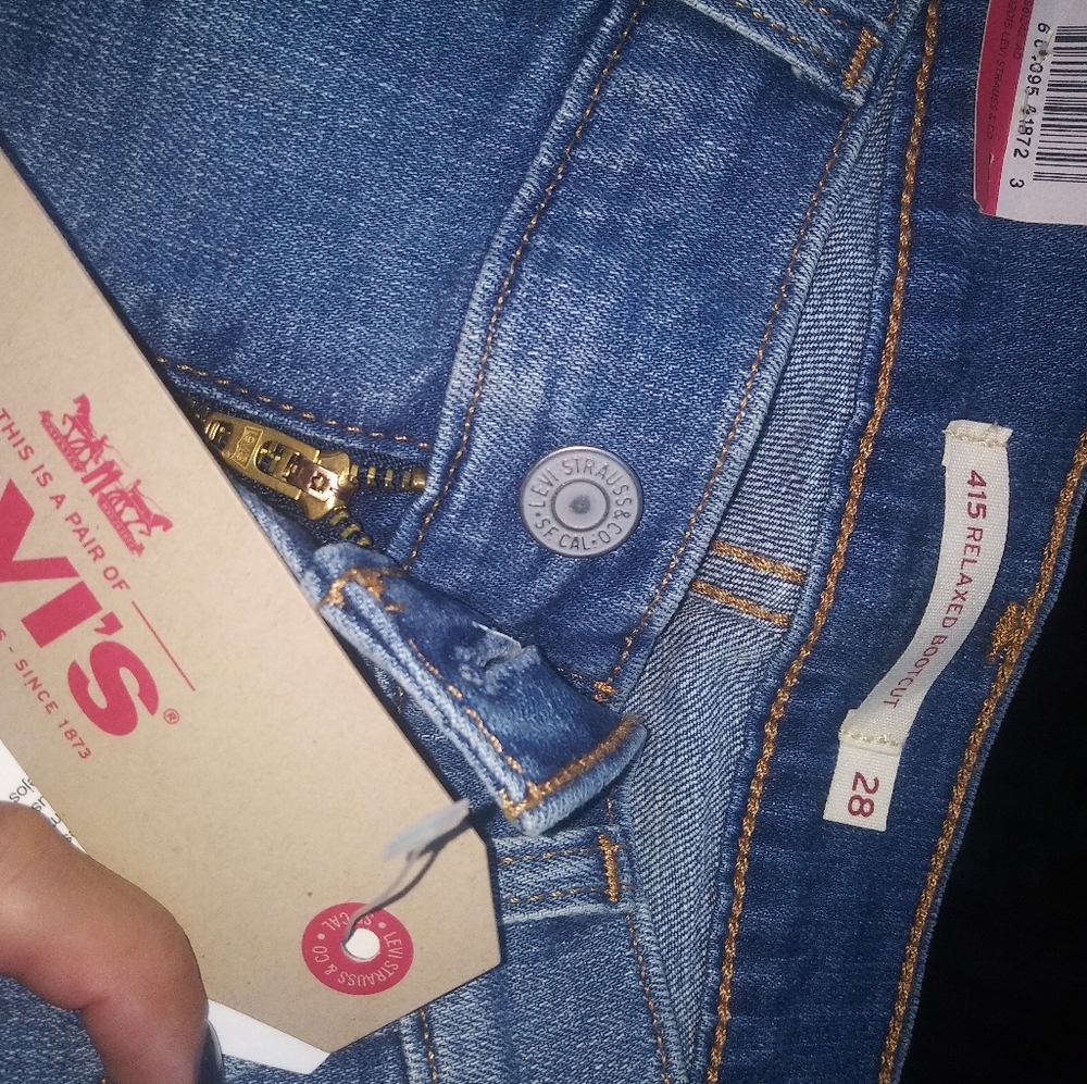 Levis jeans 28×32 NEW with tags blue denim bootcut